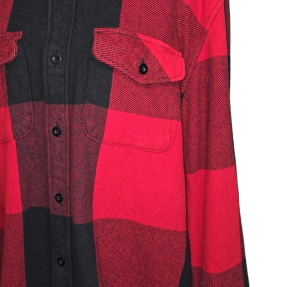 EUC AMERICAN EAGLE BUTTON DOWN TOP - Picture 5 of 15